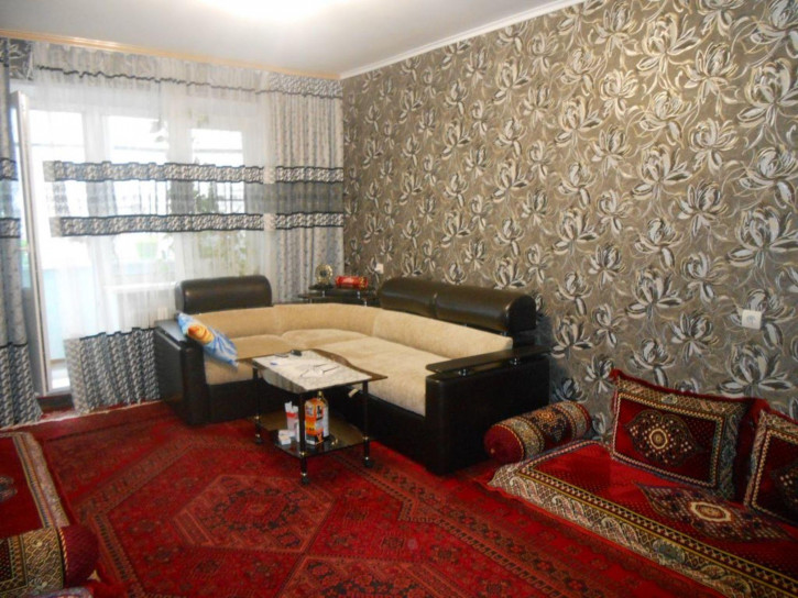 3-комн квартира Московский мкр, 20