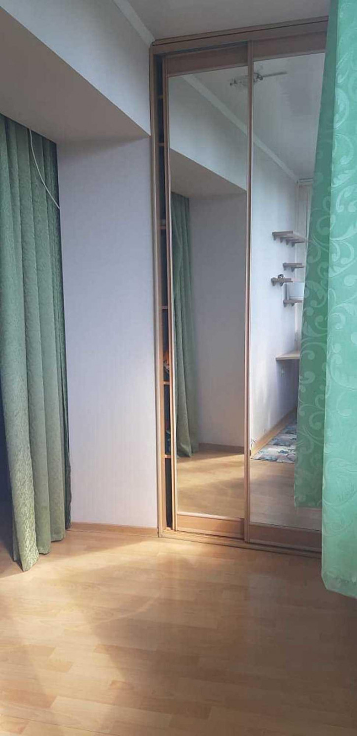 3-комн квартира улица Горького, 58А