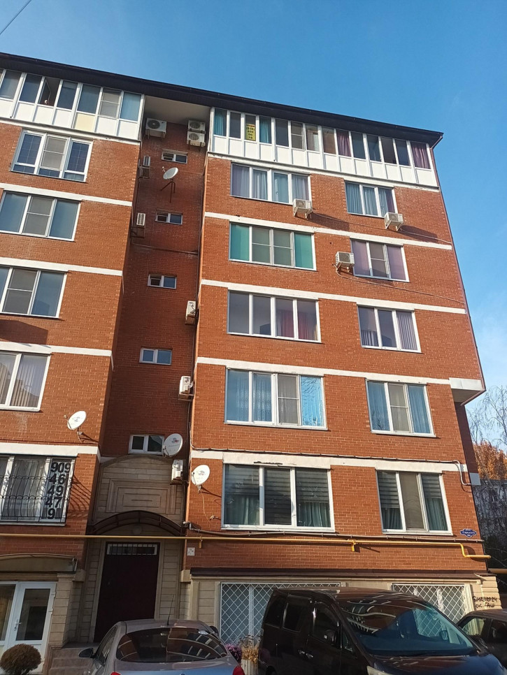 3-комн квартира улица Горького, 58А