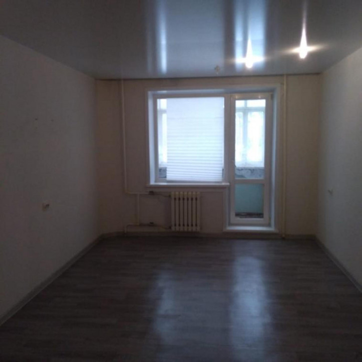 2-комн квартира Белградская, 12
