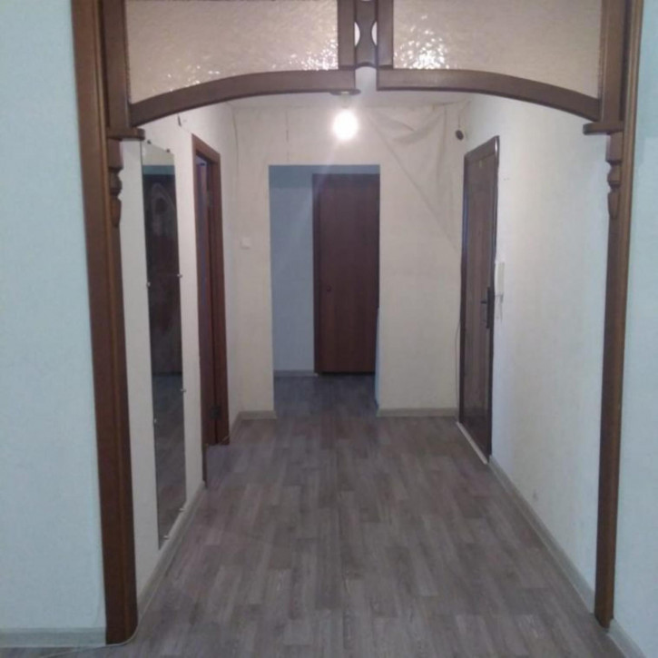 2-комн квартира Белградская, 12