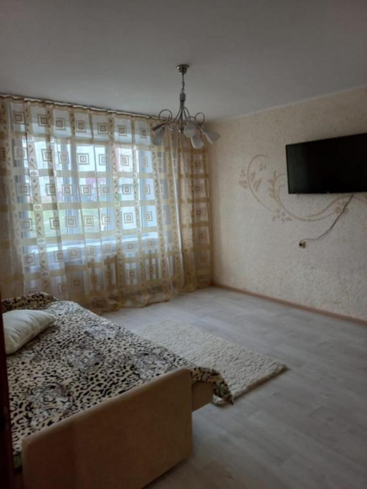 3-комн квартира Белградская, 11