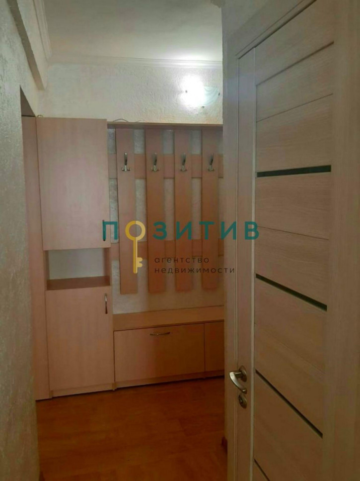 3-комн квартира Восстания ул, 98