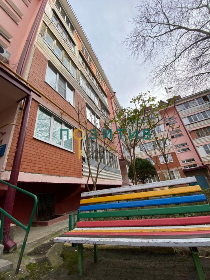 2-комн квартира Аллея Строителей ул, 4