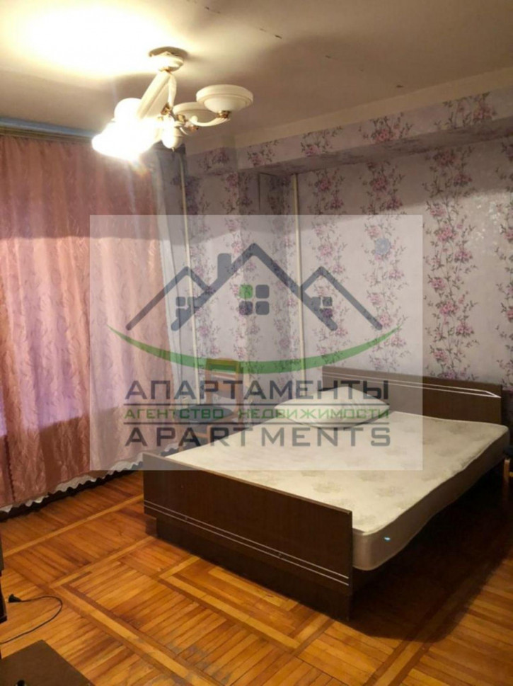 3-комн квартира Окопная ул, 1А