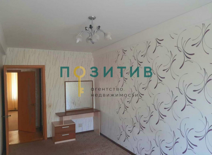 3-комн квартира Восстания ул, 98