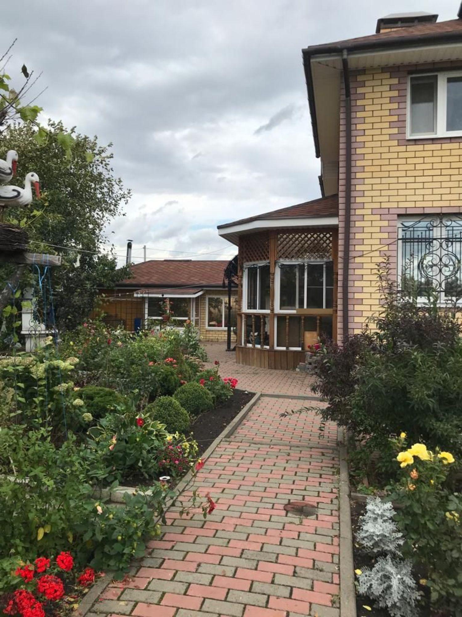 Купить дачу, дом, коттедж за 26 000 000 рублей на Нагулинская ул, 59А