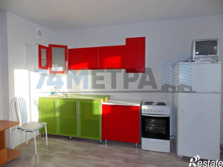 2-комн квартира Дмитрия Неаполитанова ул, 38