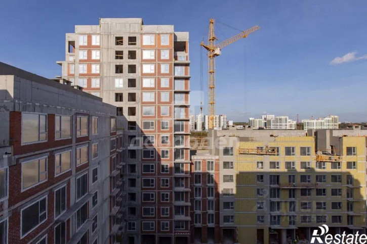 4-комн квартира в новом доме ул. Ландау, 1