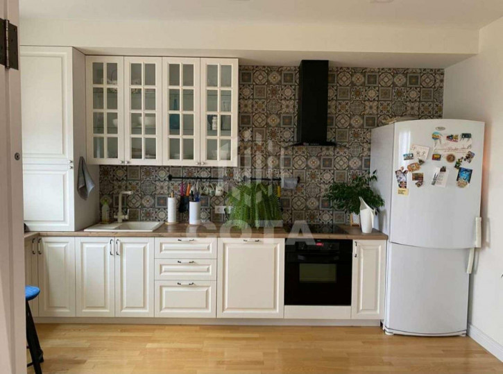 2-комн квартира Республиканская улица, 74а