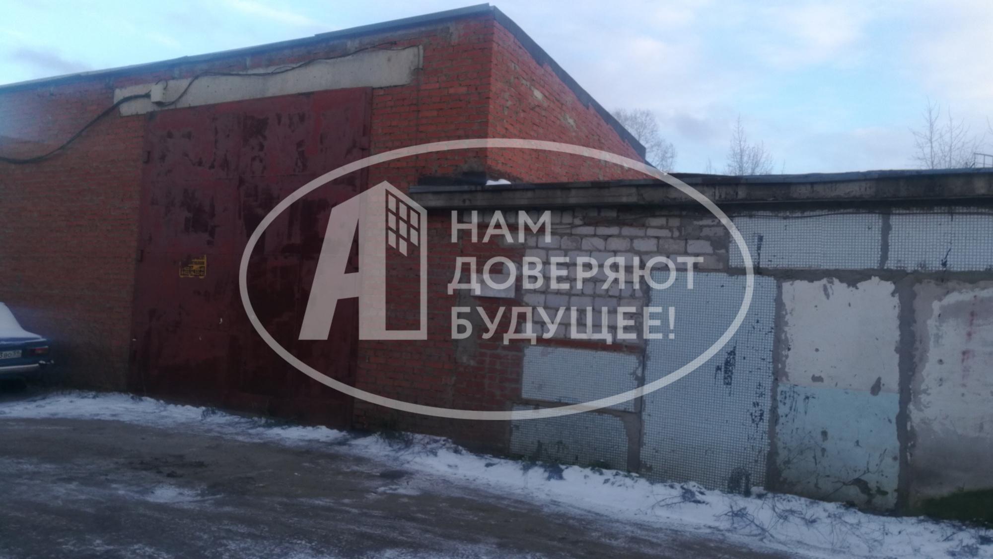 Купить гараж, место в паркинге за 3 200 000 рублей на Советская улица, 1/13