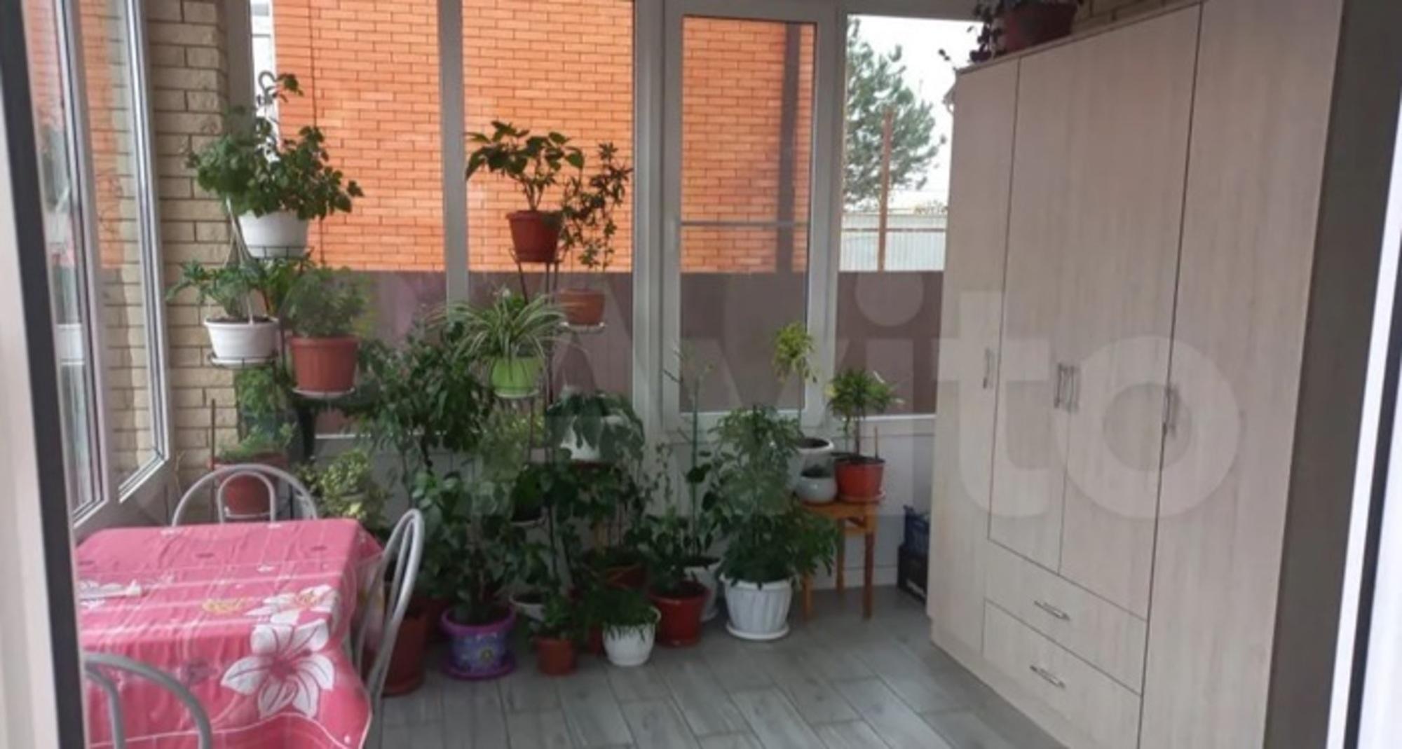 Купить дачу, дом, коттедж за 10 050 000 рублей на Сливовая улица, 789