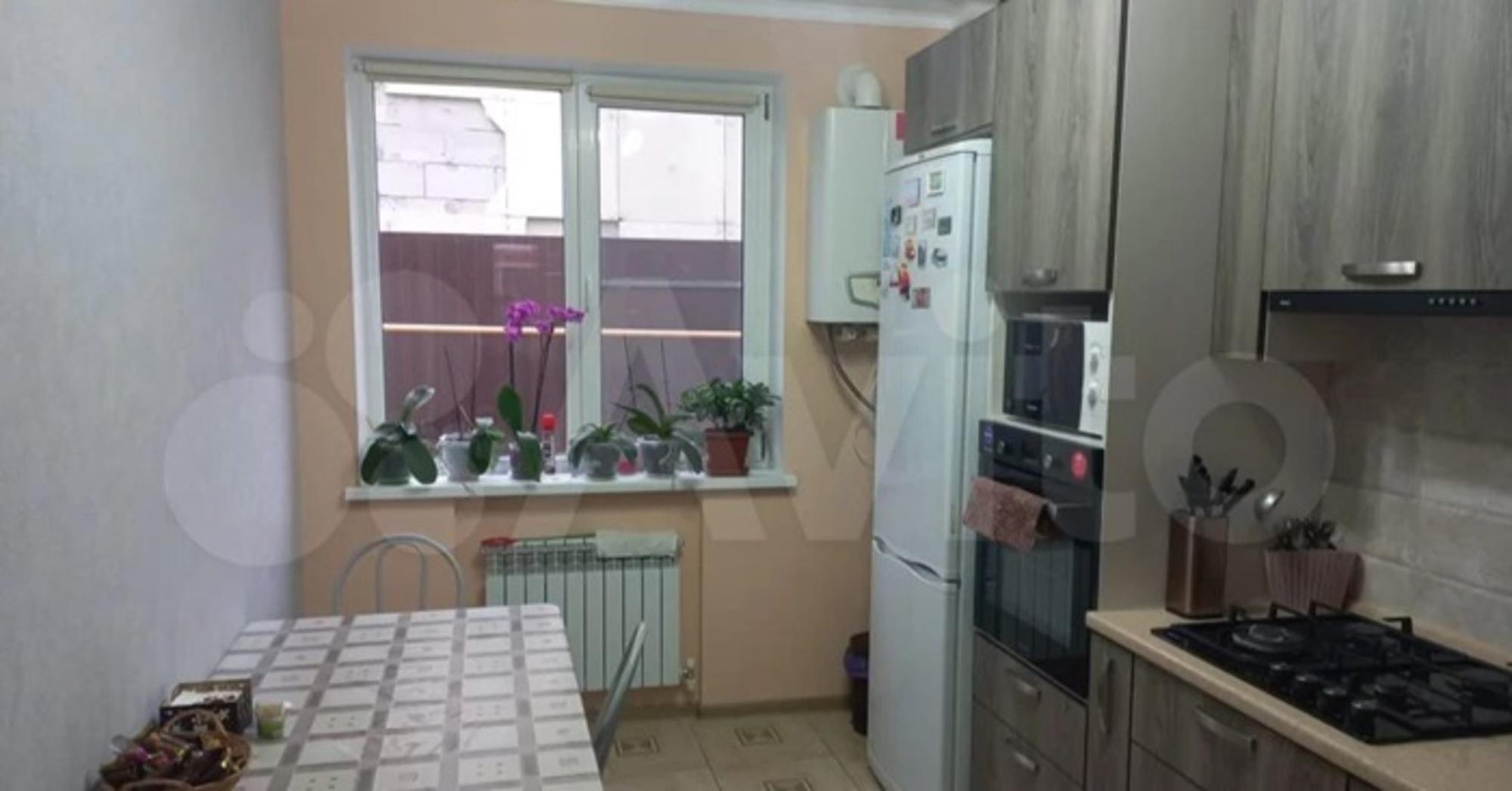 Купить дачу, дом, коттедж за 10 050 000 рублей на Сливовая улица, 789