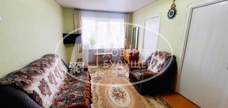 4-комн квартира улица Гагарина, 34