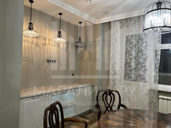 2-комн квартира Мясникова, 50