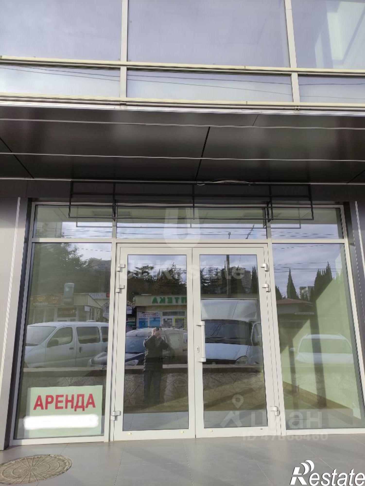 Сдать торговое помещение за 176 400 рублей на улица Горького, 78