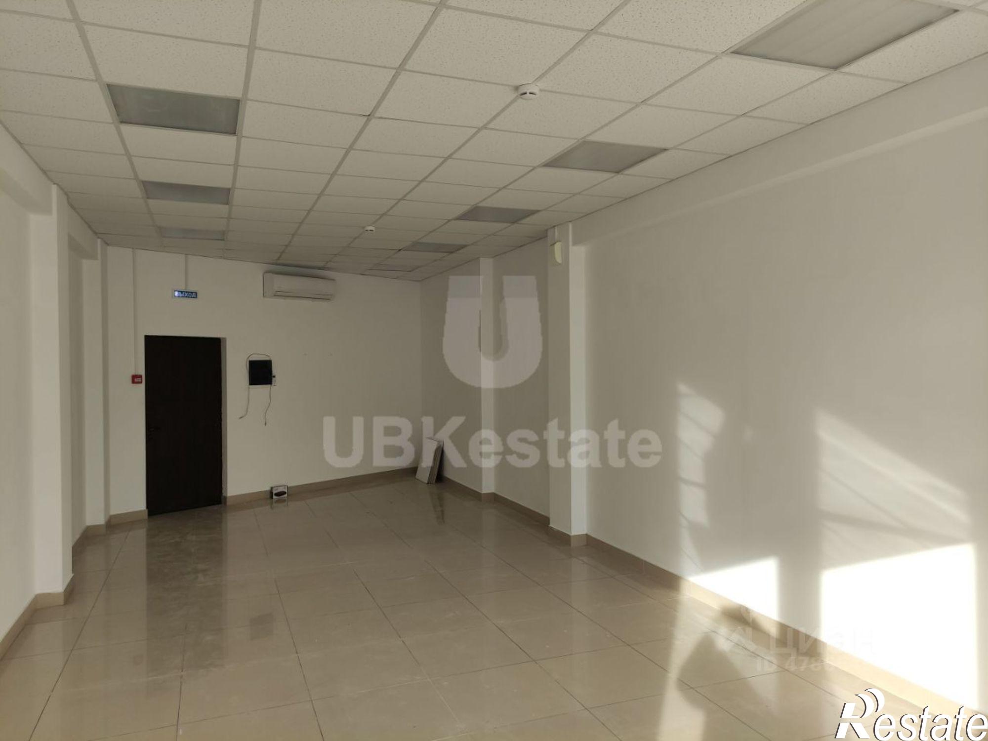 Сдать торговое помещение за 176 400 рублей на улица Горького, 78