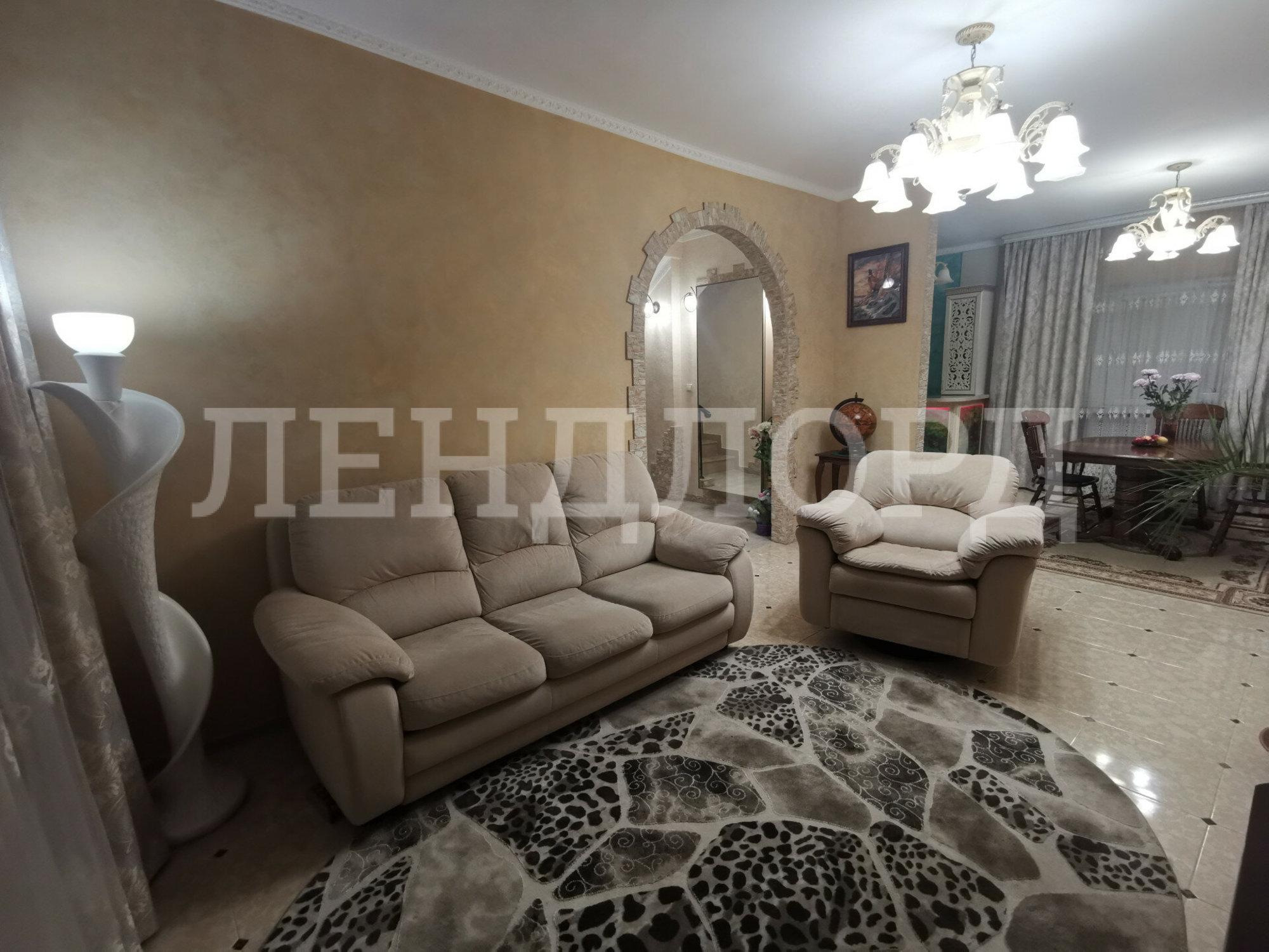 Купить дачу, дом, коттедж за 22 990 000 рублей на 1-я Краснодонская улица