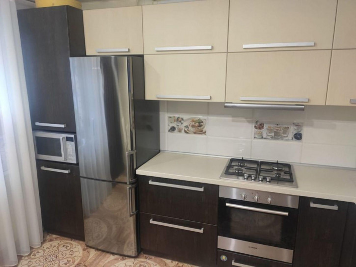 2-комн квартира Солнечная ул, 35