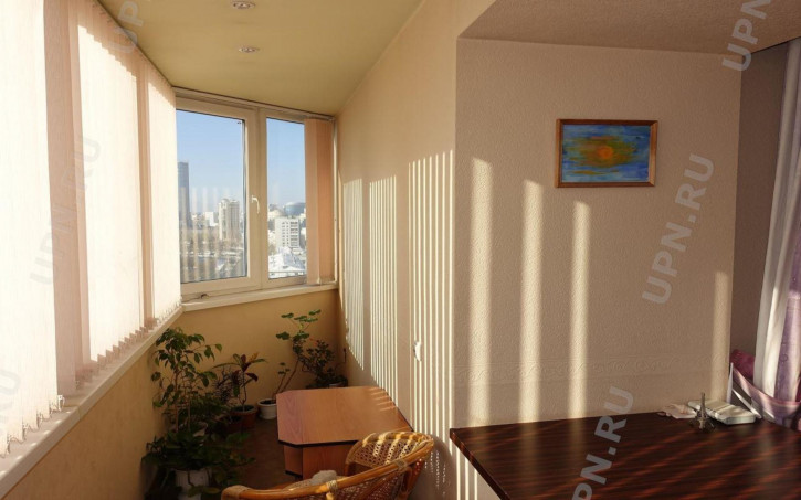 2-комн квартира луначарского, 57