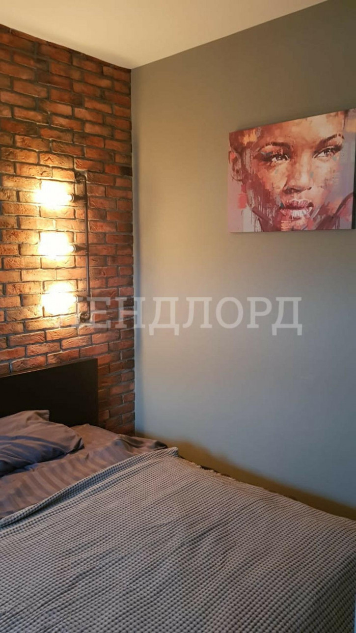 2-комн квартира бульвар Комарова, 20В/9А