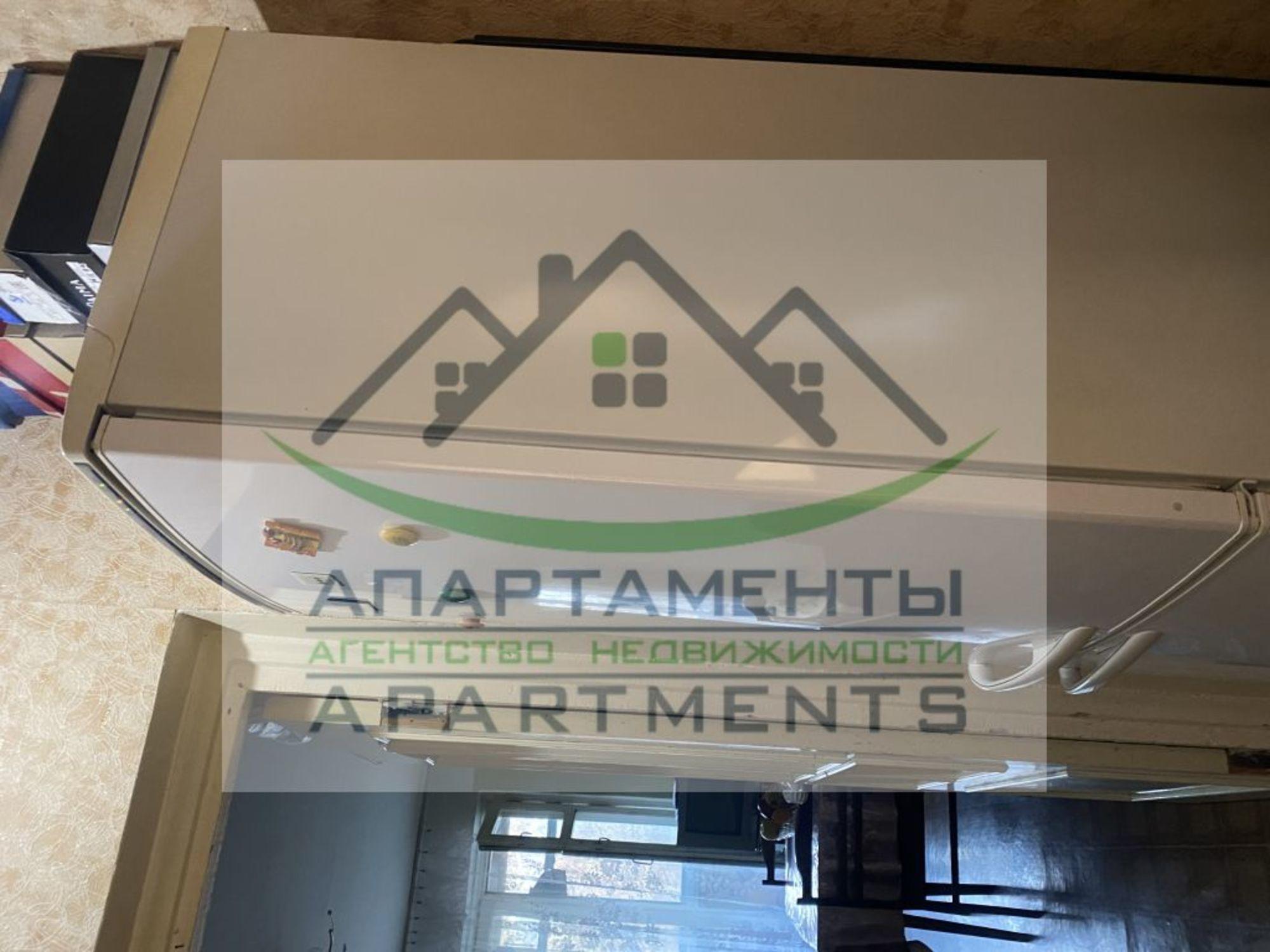 Купить квартиру за 2 100 000 рублей на 40 лет Октября ул, 28