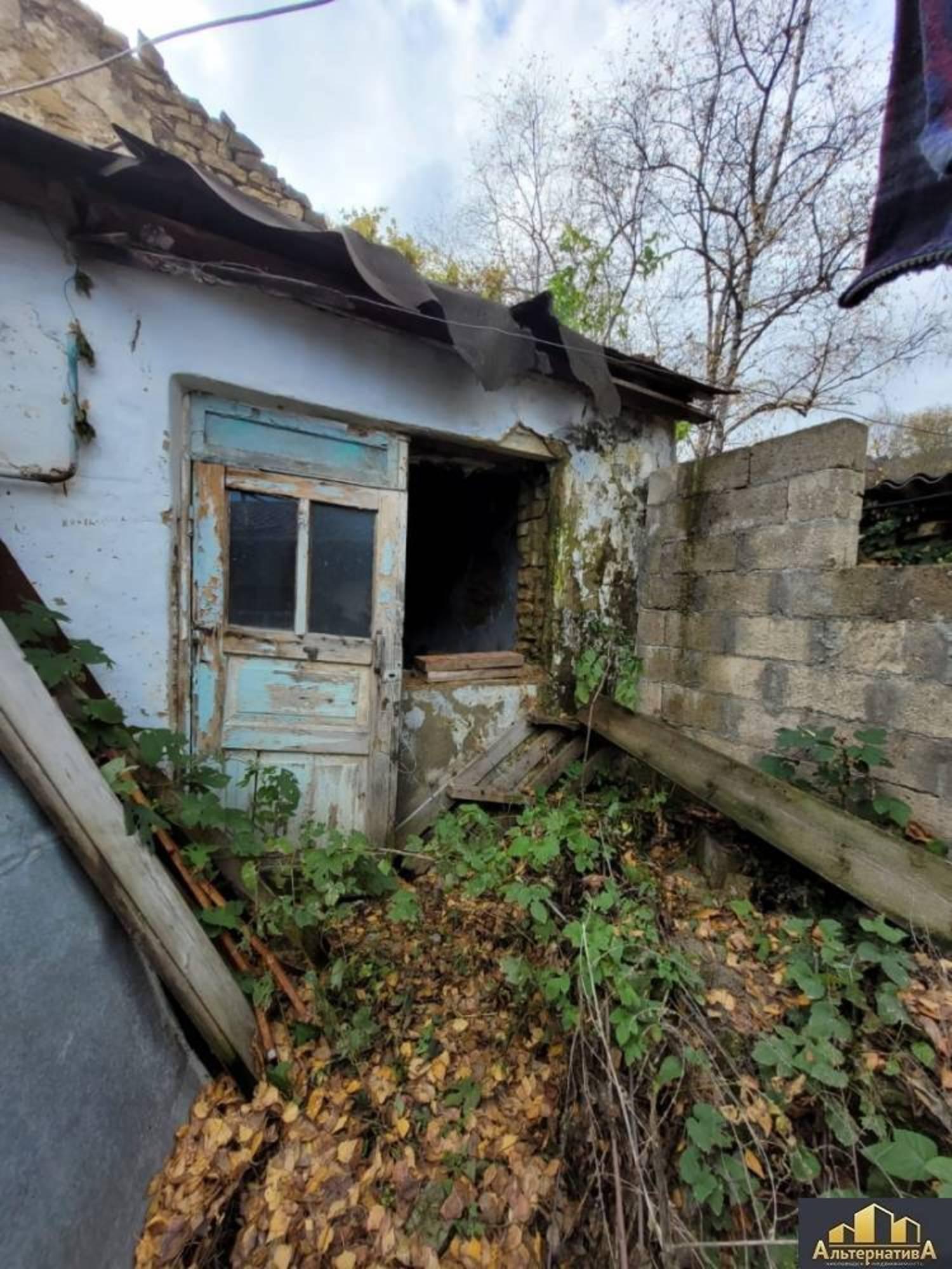 Купить квартиру за 2 500 000 рублей на Резервуарная ул.