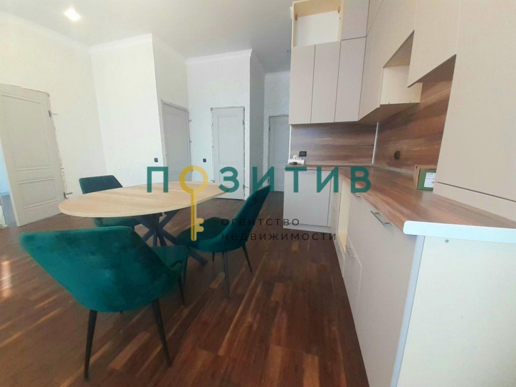 3-комн квартира Калинина пр-кт, 27к3