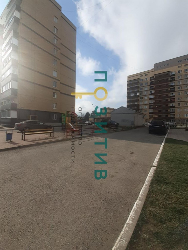 2-комн квартира Булгакова ул, 5