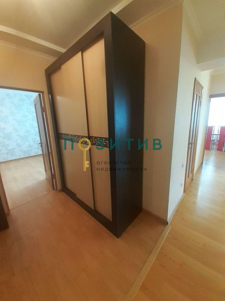 2-комн квартира Булгакова ул, 5