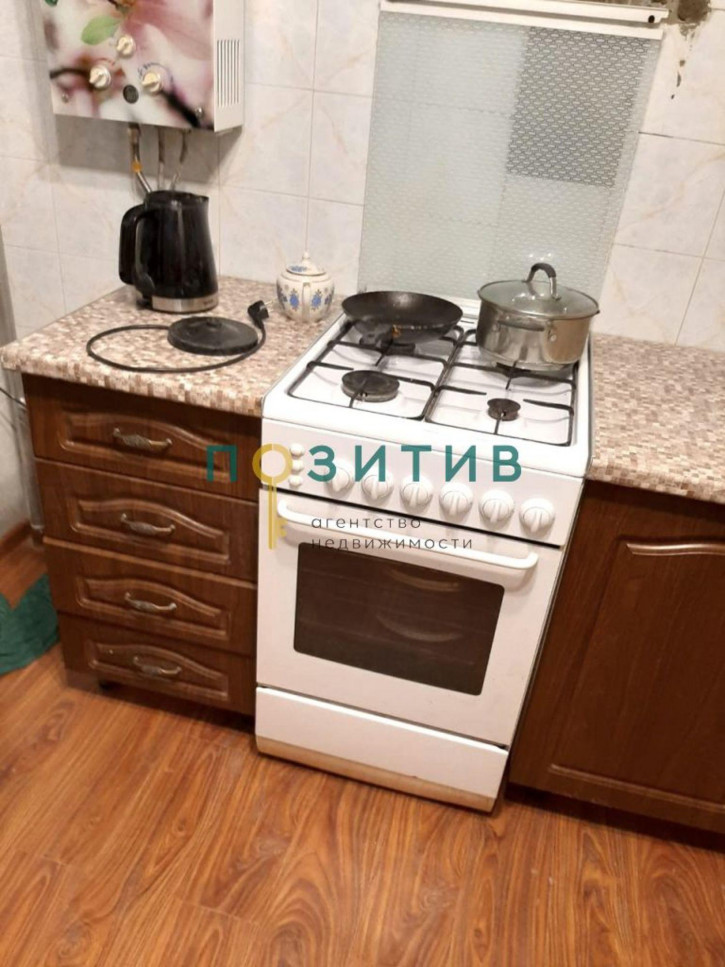 3-комн квартира Октябрьская ул, 42