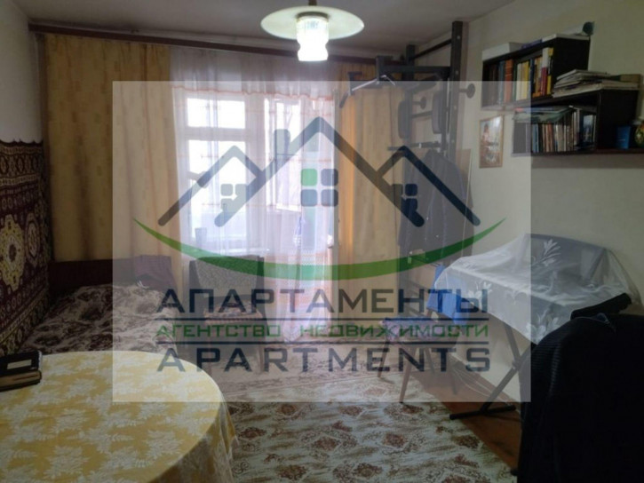 4-комн квартира Целинная ул, 12