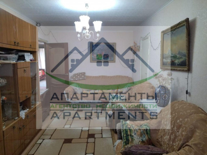 4-комн квартира Целинная ул, 12