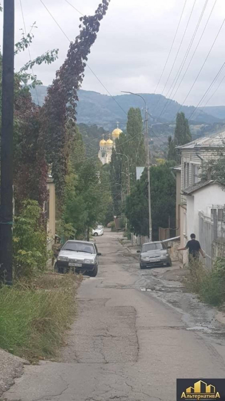 Земельный участок Суворова ул.
