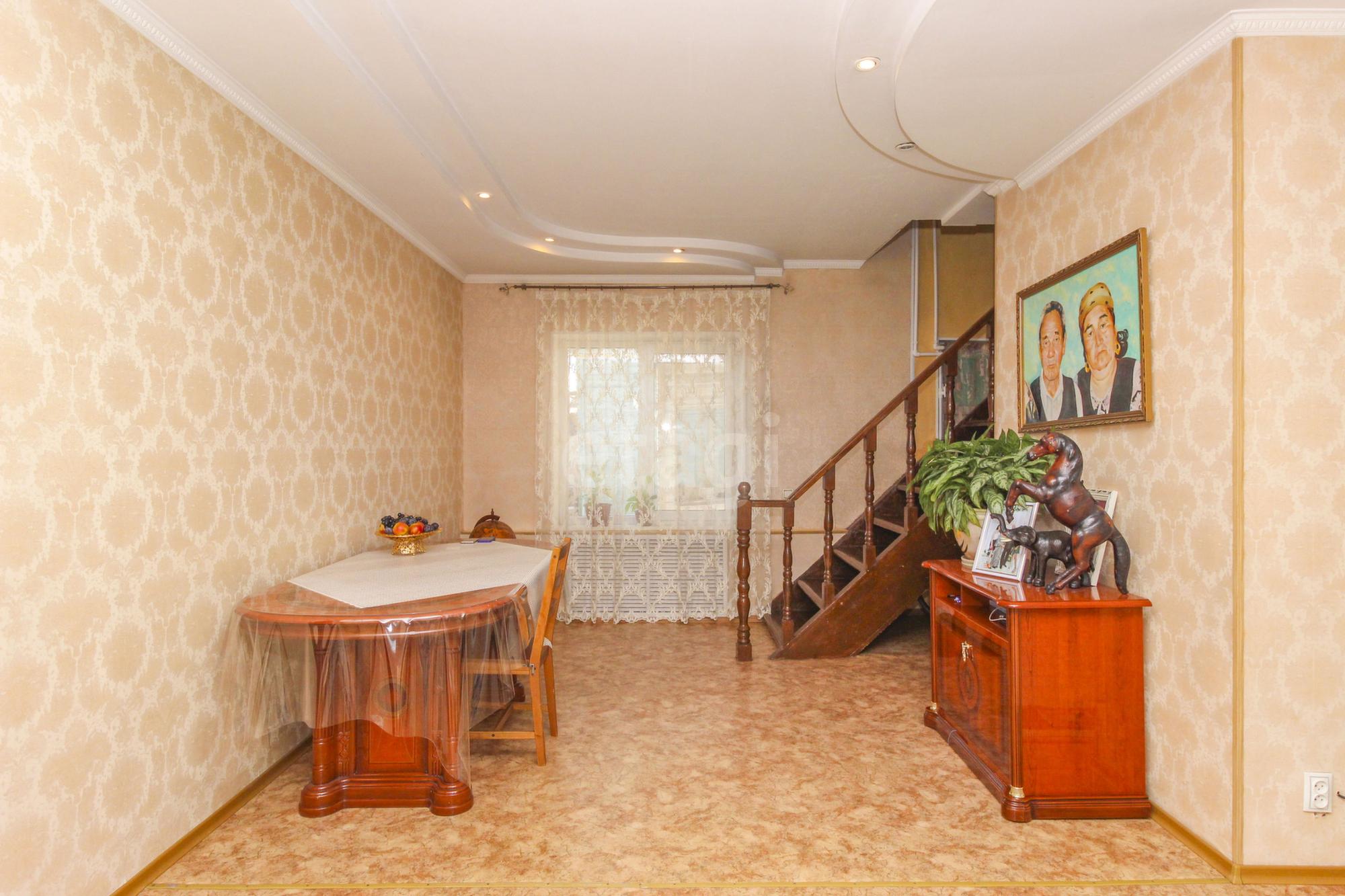Купить дачу, дом, коттедж за 13 500 000 рублей на Димитрова 2-й пер, 14