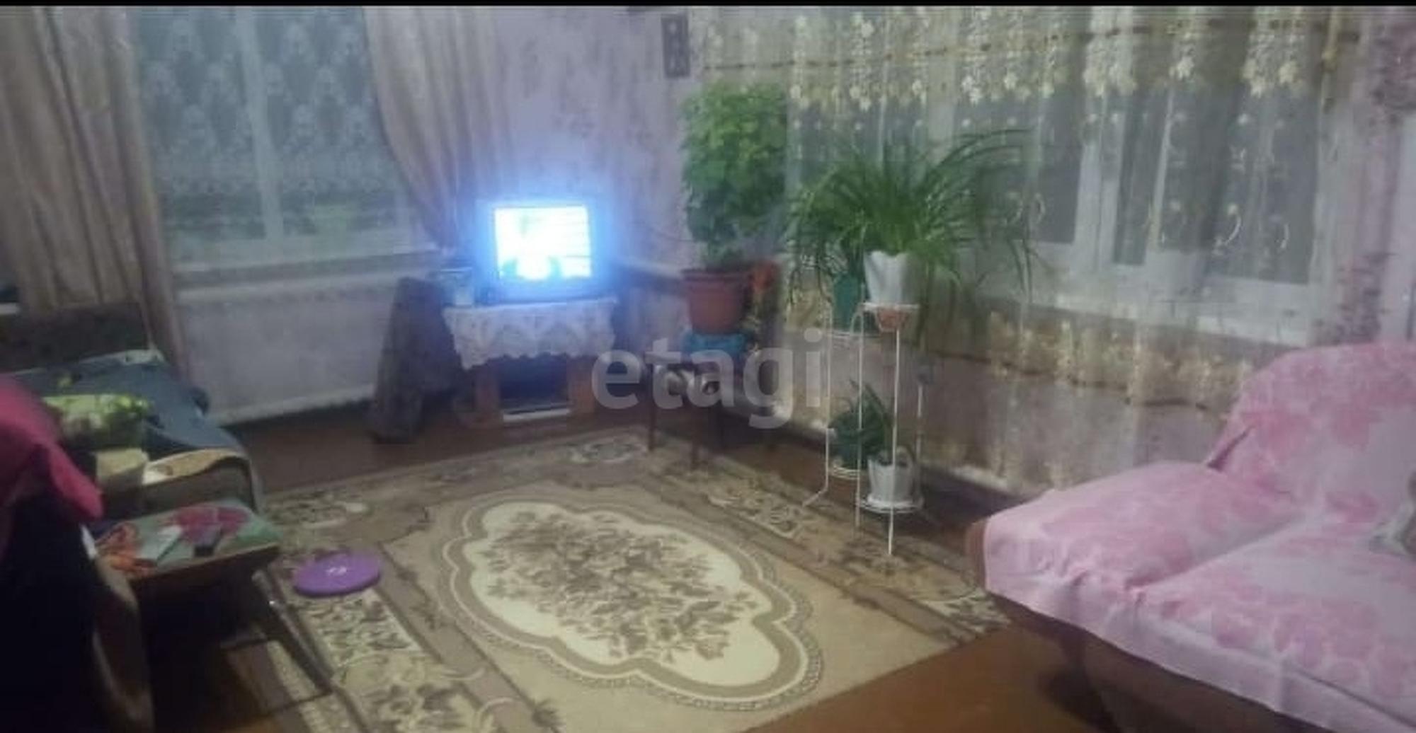 Купить дачу, дом, коттедж за 620 000 рублей на Зелёная, 14 кв2