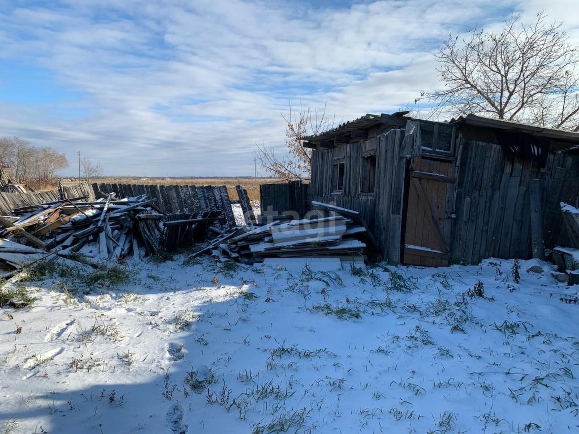 Купить дачу, дом, коттедж за 900 000 рублей на Мира, 19а