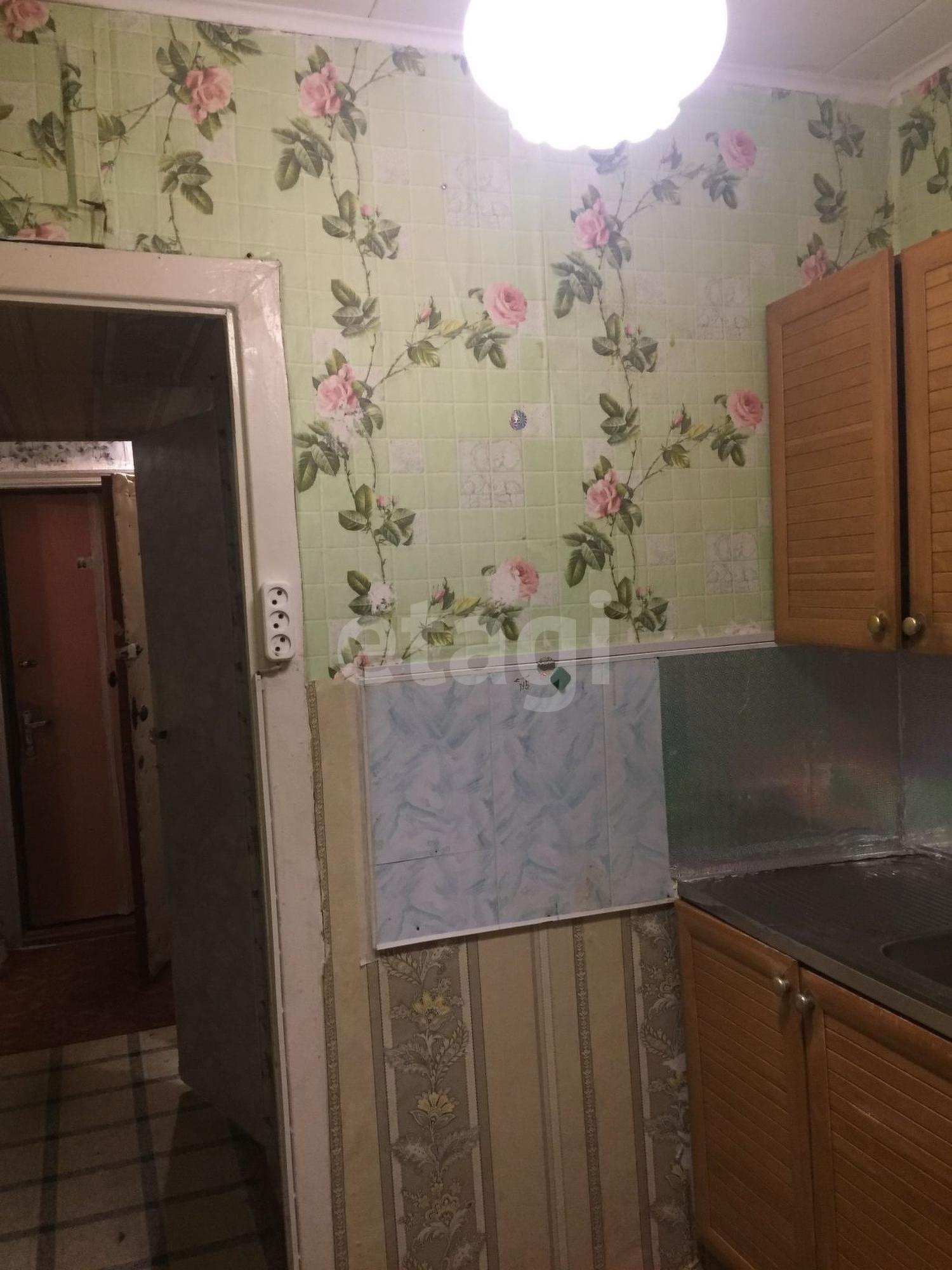 Сдать квартиру за 10 000 рублей на Силина, 11