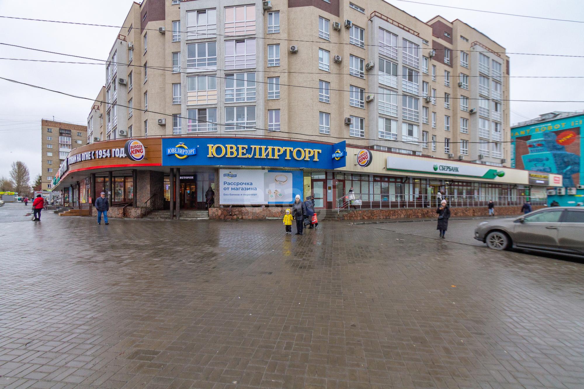 Сдать торговое помещение за 158 256 рублей на проспект Мира 46
