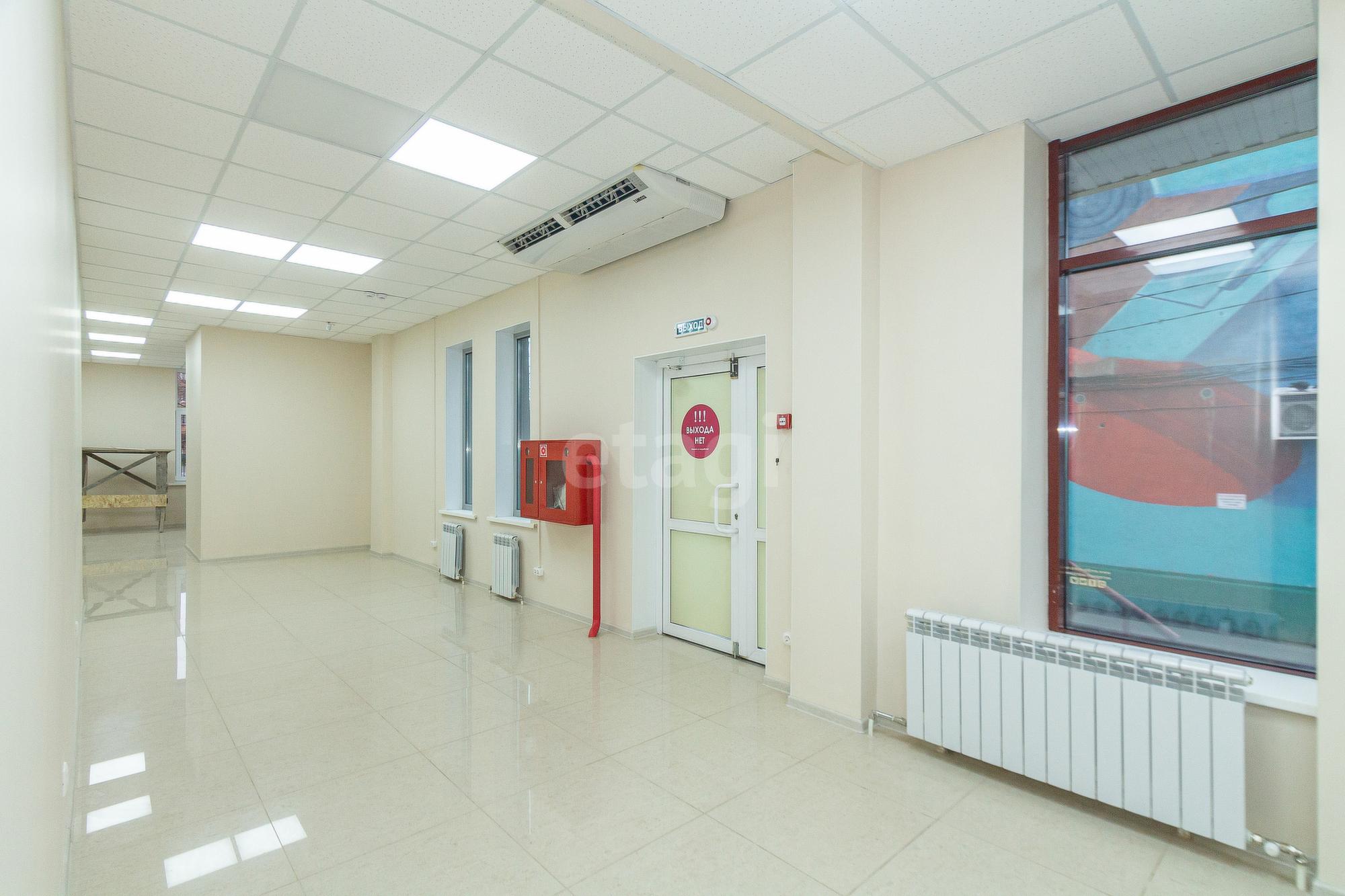 Сдать торговое помещение за 158 256 рублей на проспект Мира 46