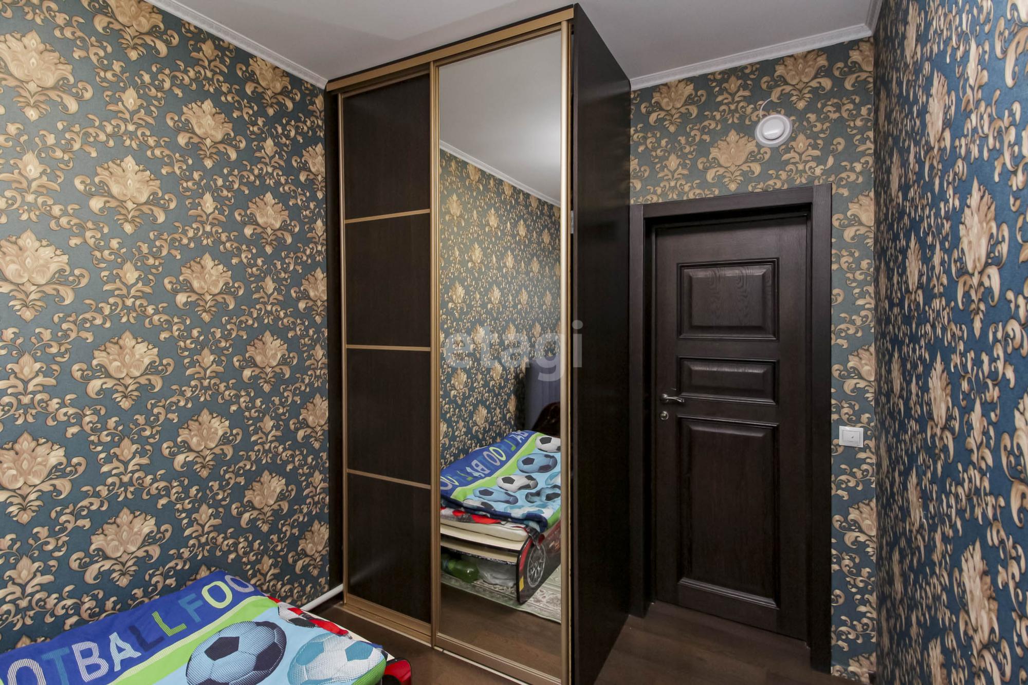 Купить дачу, дом, коттедж за 11 300 000 рублей на Магистральная,