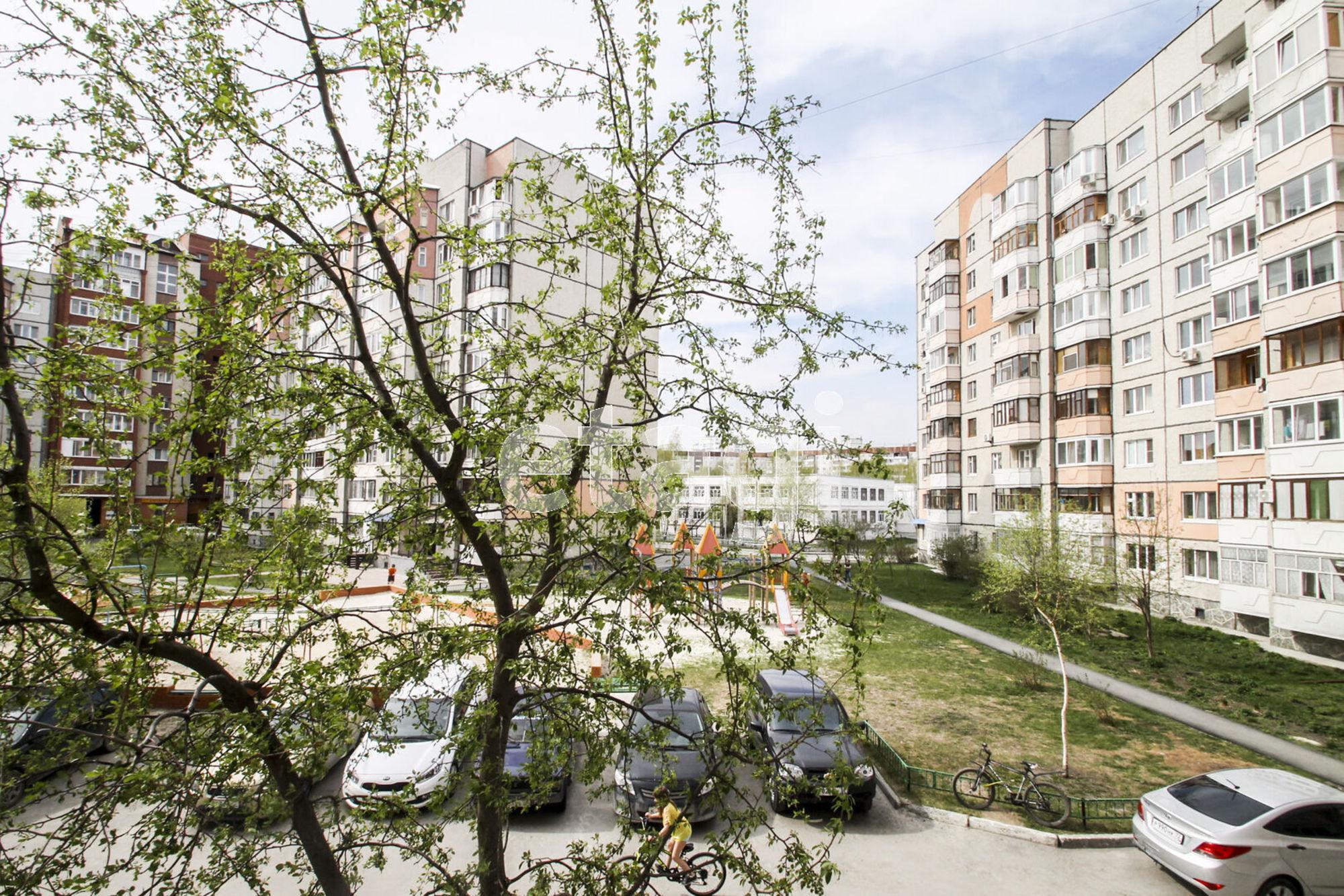 Купить квартиру за 8 200 000 рублей на Народная, 4/1
