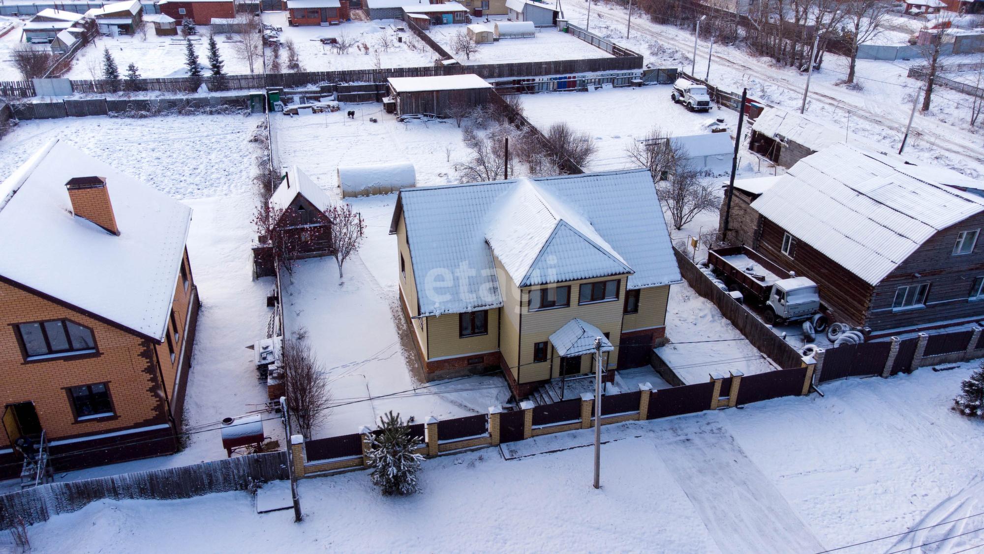Купить дачу, дом, коттедж за 12 200 000 рублей на Зеленая, 11