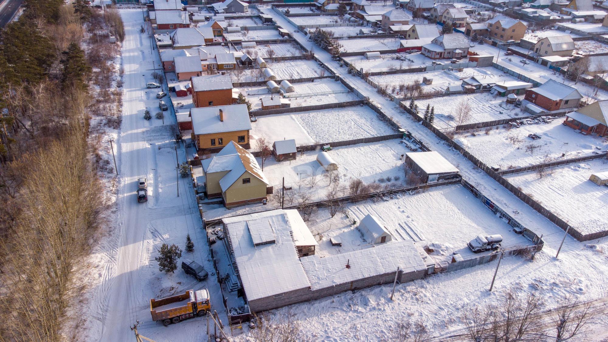 Купить дачу, дом, коттедж за 12 200 000 рублей на Зеленая, 11