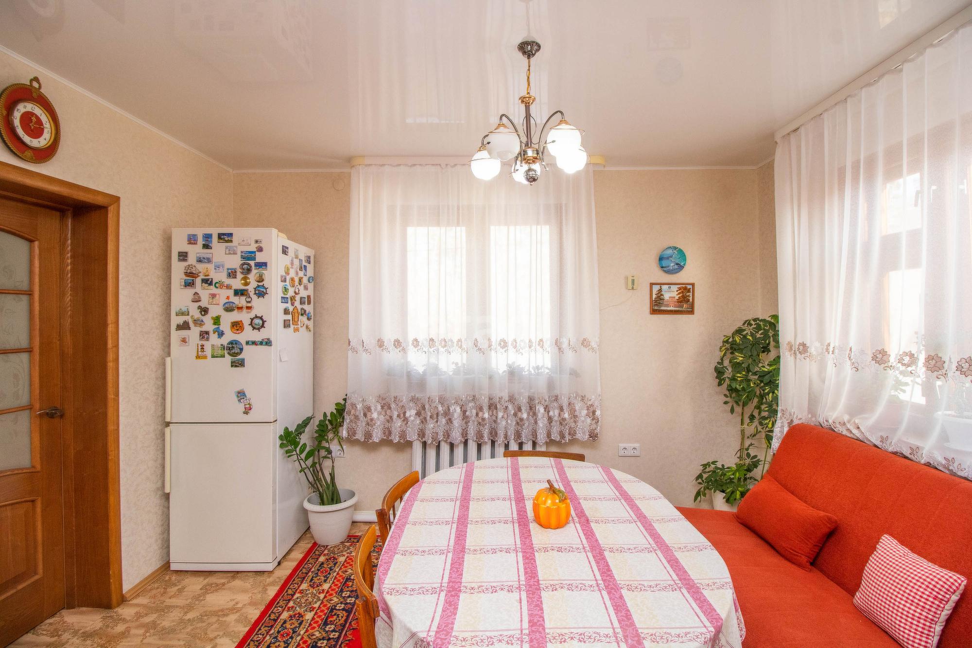 Купить дачу, дом, коттедж за 12 200 000 рублей на Зеленая, 11