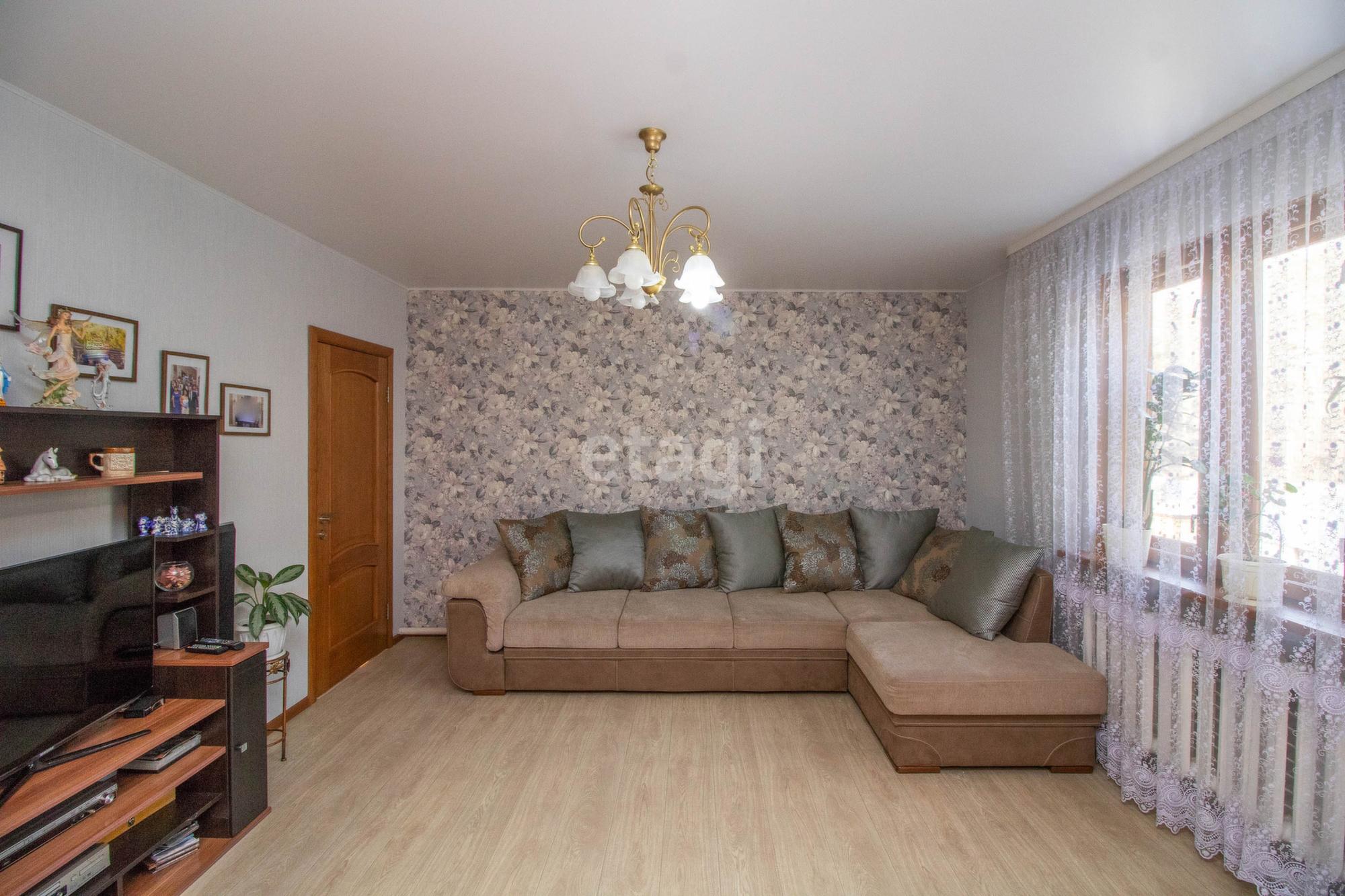 Купить дачу, дом, коттедж за 12 200 000 рублей на Зеленая, 11