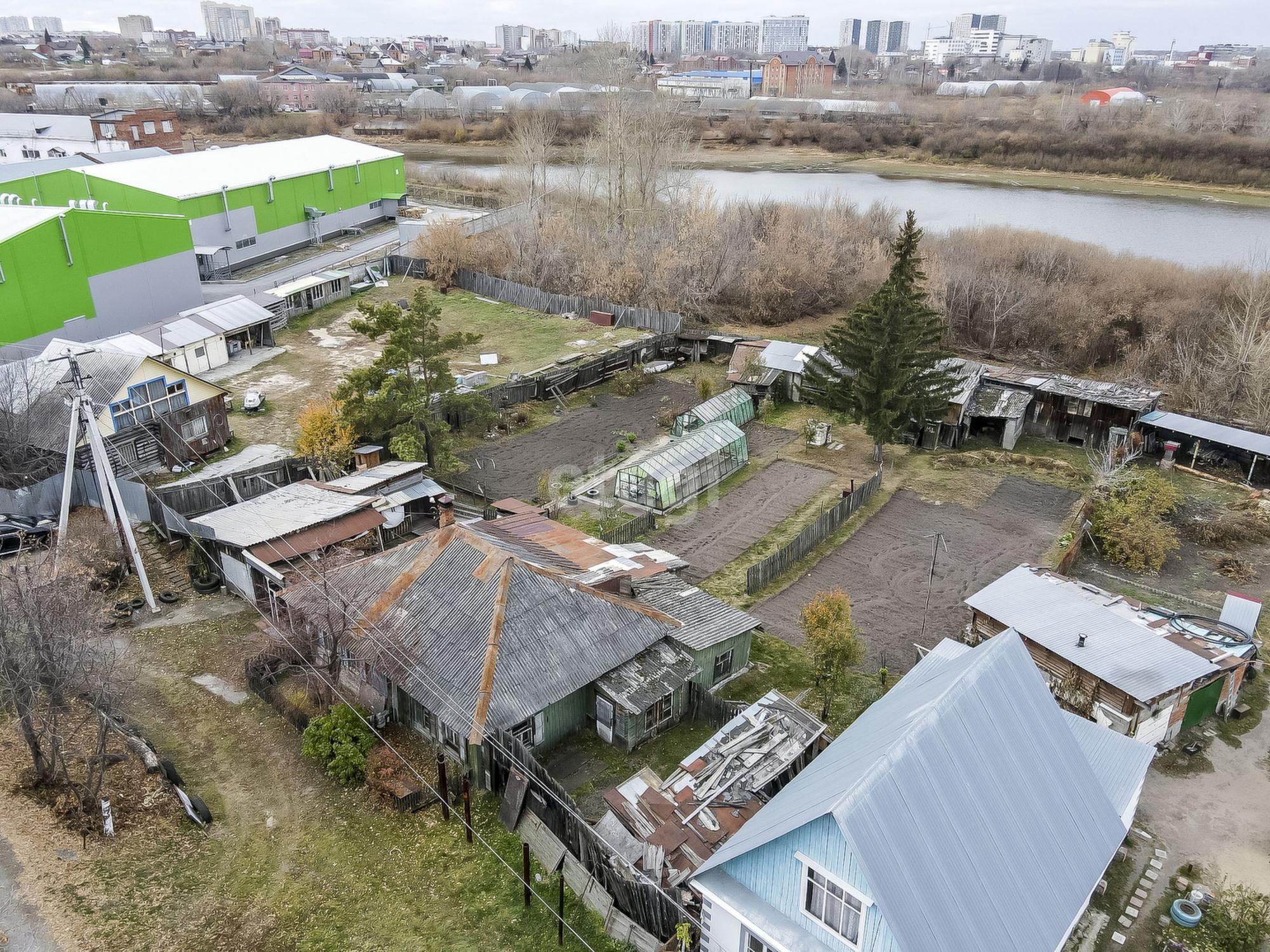 Купить дачу, дом, коттедж за 12 300 000 рублей на Береговая, 18