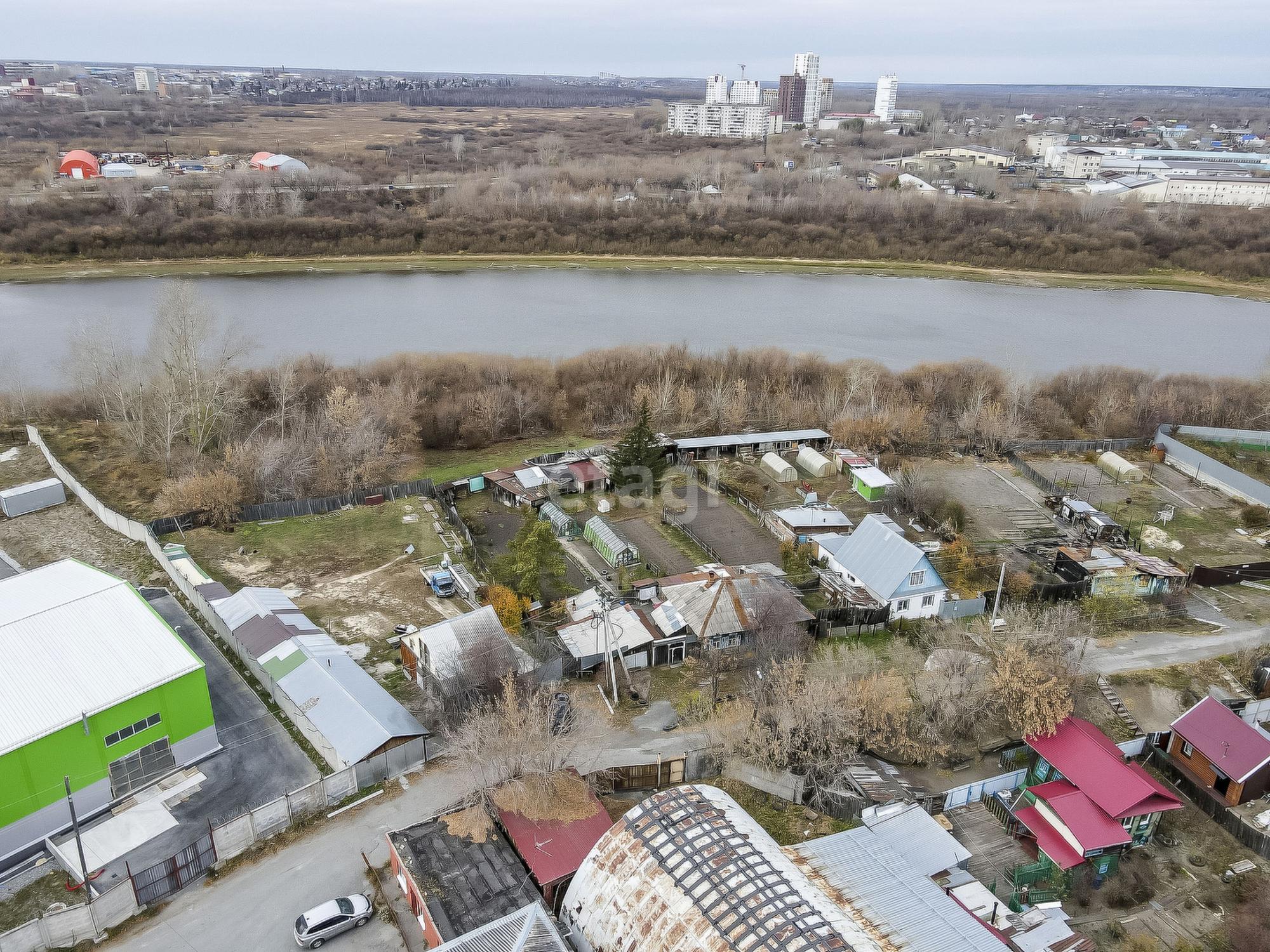Купить дачу, дом, коттедж за 12 300 000 рублей на Береговая, 18