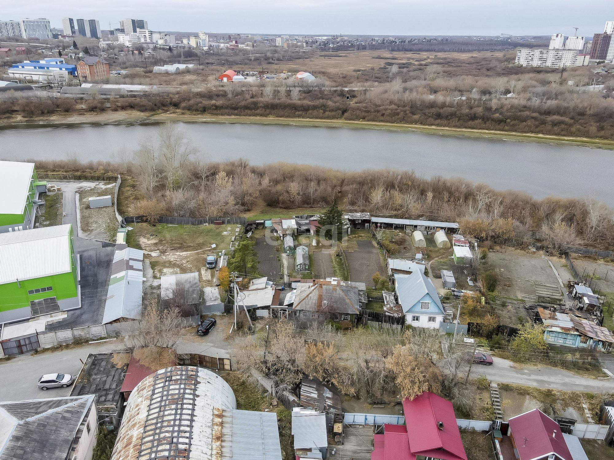 Купить дачу, дом, коттедж за 12 300 000 рублей на Береговая, 18