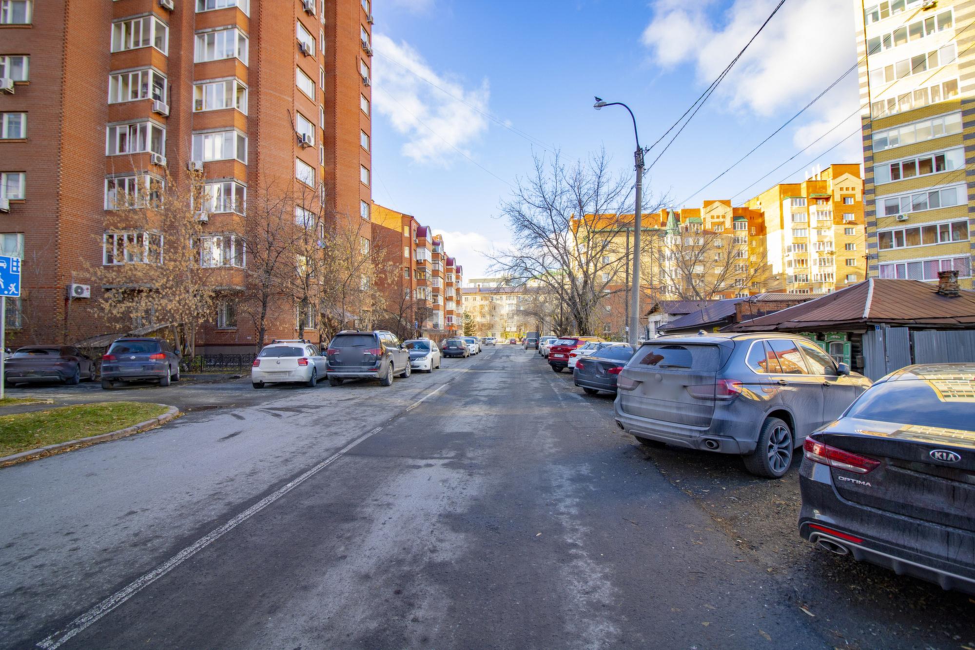 Купить землю, земельный участок за 10 500 000 рублей на Короленко,